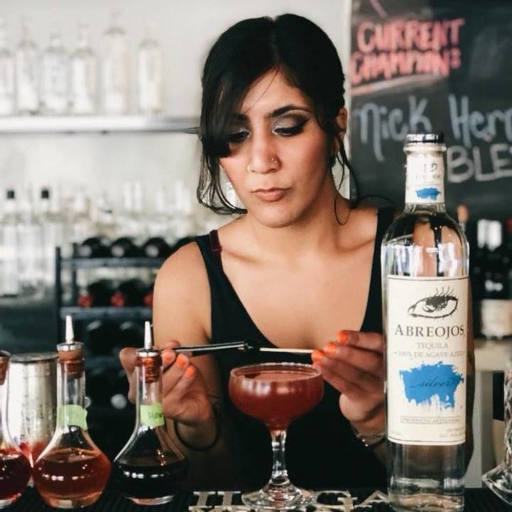 Meet your Posher, Kimiya